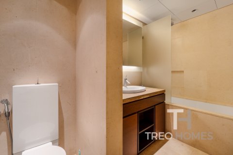 Apartment in Burj Khalifa, Dubai 3 bedrooms, 247 sq.m. № 14076 - photo 11