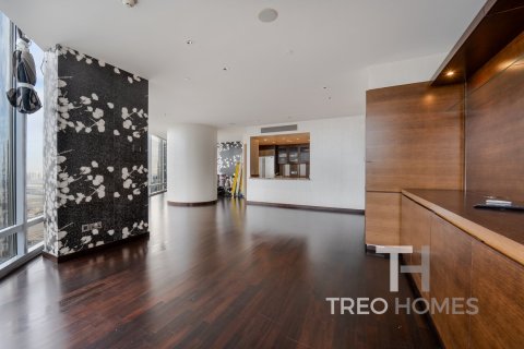 Apartment in Burj Khalifa, Dubai 3 bedrooms, 247 sq.m. № 14076 - photo 4