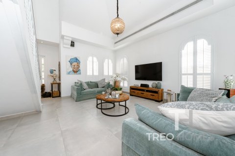 Villa in Arabian Ranches, Dubai 4 bedrooms, 321 sq.m. № 14075 - photo 5