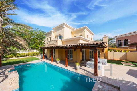 Villa in Arabian Ranches, Dubai 4 bedrooms, 321 sq.m. № 14075 - photo 2