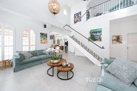 Villa in Arabian Ranches, Dubai 4 bedrooms, 321 sq.m. № 14075 - photo 4