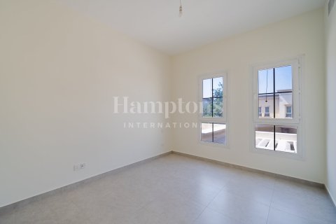 Снять в аренду виллу в Springs 10, The Springs, Дубай: 3 спальни, 228.16976800м², № 13030 - фото 4