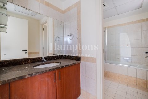 Снять в аренду виллу в Springs 10, The Springs, Дубай: 3 спальни, 228.16976800м², № 13030 - фото 2
