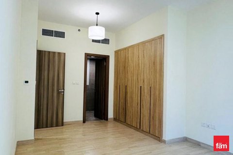 Снять в аренду квартиру в Бизнес-Бэе, Дубай: 2 спальни, 102.2м², № 90502 - фото 4