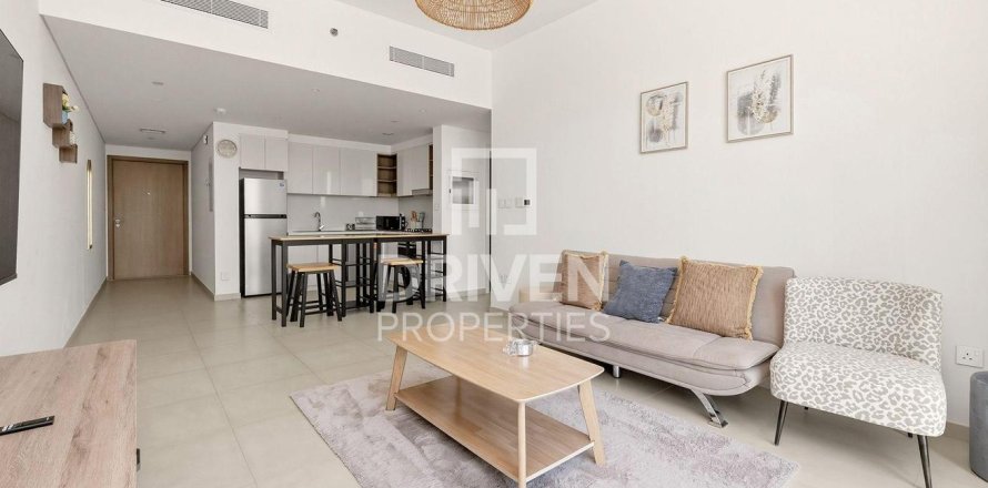 Appartement à Zabeel, Dubai, 1 chambre, 69.96 m², № 128993