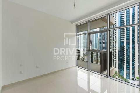 Apartment in BLVD Crescent, Downtown Dubai (Downtown Burj Dubai), Dubai 2 bedrooms, 155.24 sq.m. № 129000 - photo 6