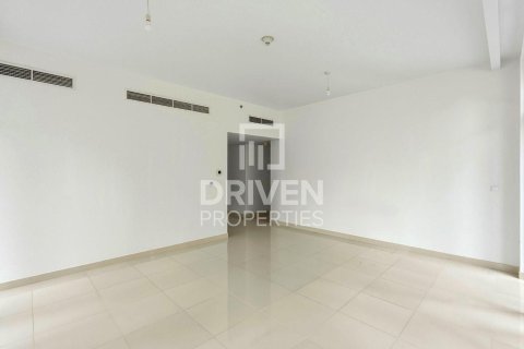 Apartment in BLVD Crescent, Downtown Dubai (Downtown Burj Dubai), Dubai 2 bedrooms, 155.24 sq.m. № 129000 - photo 4