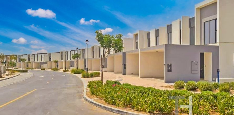 Maison de ville à Dubai, 3 chambres, 181 m², № 13605