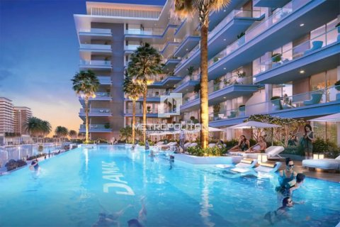 Купить таунхаус в Дубай Инвестмент Парке, Дубай: 4 спальни, 144м², № 73292 - фото 1