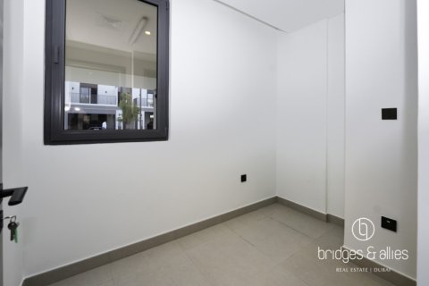 Villa en Tilal Al Ghaf, Dubai, 4 dormitorios, 221 m², № 83811 - foto 13