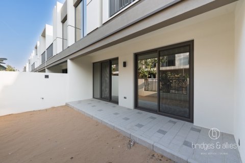 Villa en Tilal Al Ghaf, Dubai, 3 dormitorios, 142 m², № 83808 - foto 12