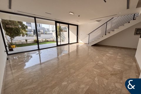 Villa in Al Furjan, Dubai 4 bedrooms, 224 sq.m. № 76593 - photo 3