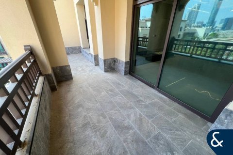 Apartment in Downtown Dubai (Downtown Burj Dubai), Dubai 2 bedrooms, 147 sq.m. № 76594 - photo 15