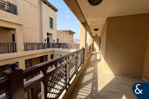 Apartment in Downtown Dubai (Downtown Burj Dubai), Dubai 2 bedrooms, 147 sq.m. № 76594 - photo 29