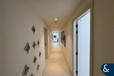 Apartment in Downtown Dubai (Downtown Burj Dubai), Dubai 3 bedrooms, 221 sq.m. № 76569 - photo 18