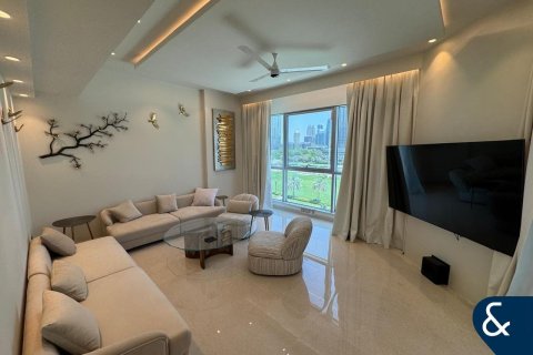 Apartment in Downtown Dubai (Downtown Burj Dubai), Dubai 3 bedrooms, 221 sq.m. № 76569 - photo 1