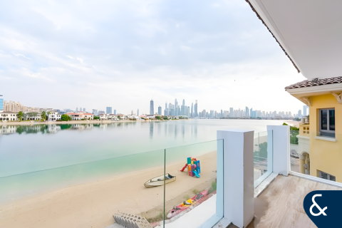 Villa in Garden Homes, Palm Jumeirah, Dubai 4 bedrooms, 511 sq.m. № 76571 - photo 13