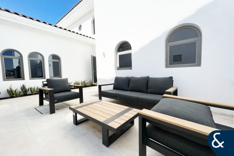 Villa in Garden Homes, Palm Jumeirah, Dubai 4 bedrooms, 511 sq.m. № 76571 - photo 14