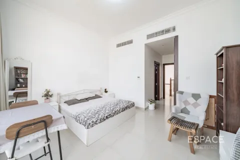 Townhouse in Al Furjan, Dubai 4 bedrooms, 243 sq.m. № 61660 - photo 10