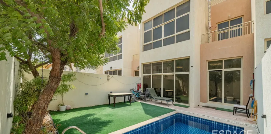 Townhouse in Al Furjan, Dubai 4 bedrooms, 243 sq.m. № 61660
