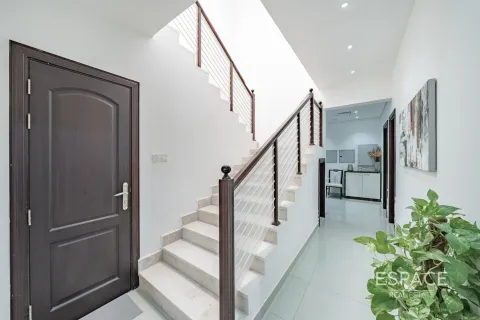 Townhouse in Al Furjan, Dubai 4 bedrooms, 243 sq.m. № 61660 - photo 7