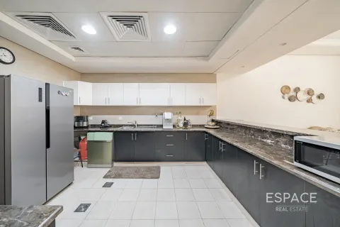 Townhouse in Al Furjan, Dubai 4 bedrooms, 243 sq.m. № 61660 - photo 6