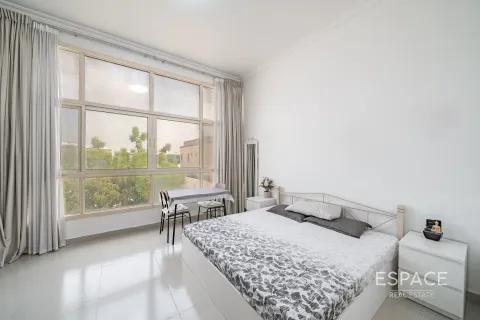 Townhouse in Al Furjan, Dubai 4 bedrooms, 243 sq.m. № 61660 - photo 9