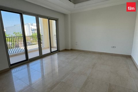 Villa en Dubai, 4 dormitorios, 735.8 m², № 9354 - foto 11
