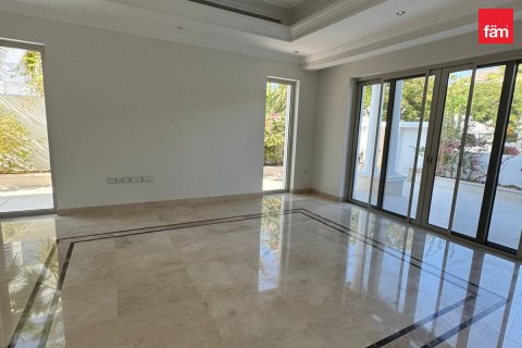 Villa en Dubai, 4 dormitorios, 735.8 m², № 9354 - foto 7