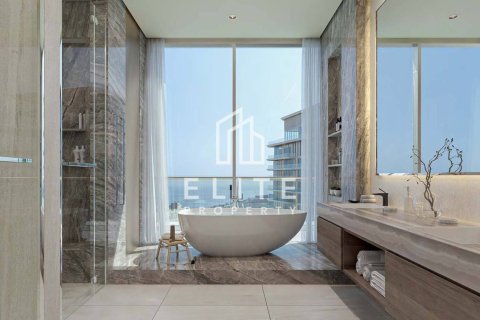 Apartment in Dubai 6 bedrooms, 2329 sq.m. № 53700 - photo 2