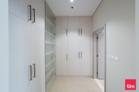 Ático en Dubai, 4 dormitorios, 311.2 m², № 10417 - foto 23