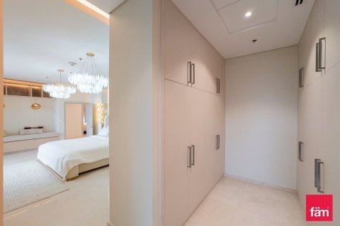 Ático en Dubai, 4 dormitorios, 311.2 m², № 10417 - foto 29