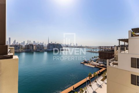 Appartement à La Mer, Jumeirah, Dubai, 4 chambres, 471 m², № 87085 - photo 1