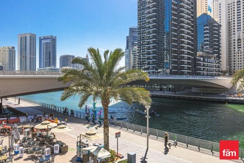Apartment in Dubai Marina, Dubai 3 bedrooms, 198.3 sq.m. № 135331 - photo 3