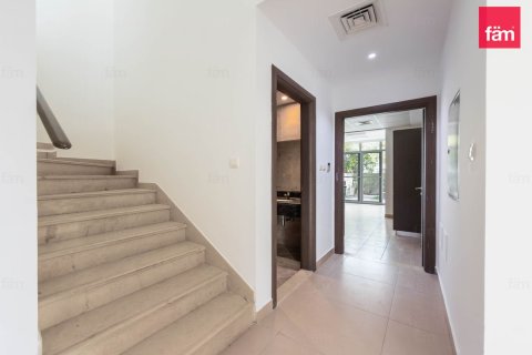 Villa in Dubai 4 bedrooms, 325.2 sq.m. № 135330 - photo 19