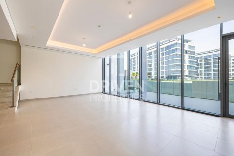 Duplex in District One, Mohammed Bin Rashid City, Dubai 3 bedrooms, 272.86 sq.m. № 135590 - photo 13