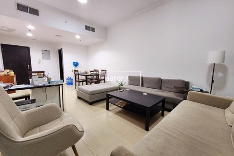 Купить квартиру в Джумейра Лейк Тауэрс, Дубай: 1 спальня, 79.9м², № 11590 - фото 3