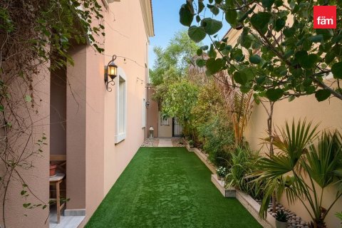 فيلا في دبي 3 غرف نوم, 325.1 م² رقم 134778 - صورة 4