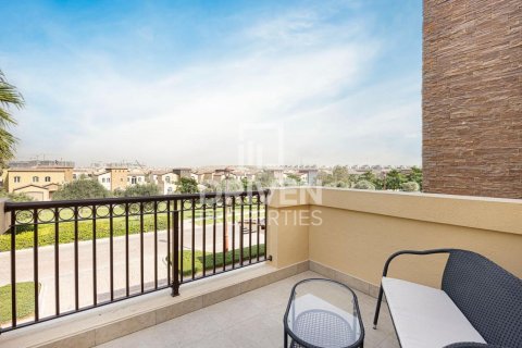 Villa in Sienna Lakes, Jumeirah Golf Estates, Dubai 5 bedrooms, 817.92 sq.m. № 135771 - photo 10