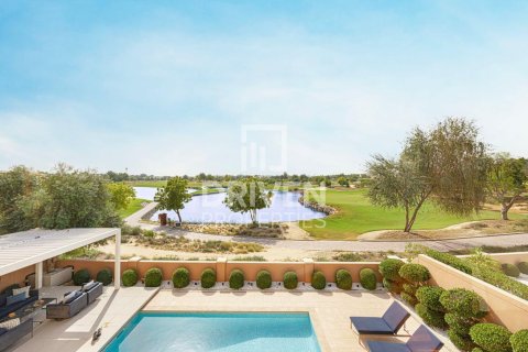Villa in Sienna Lakes, Jumeirah Golf Estates, Dubai 5 bedrooms, 817.92 sq.m. № 135771 - photo 9