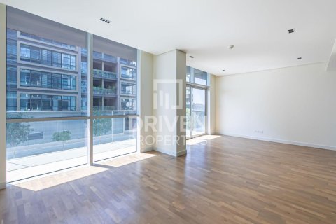 Apartment in City Walk, Dubai 2 bedrooms, 158.77 sq.m. № 135761 - photo 8