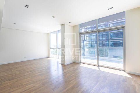 Apartment in City Walk, Dubai 2 bedrooms, 158.77 sq.m. № 135761 - photo 14