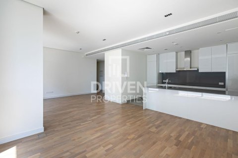 Apartment in City Walk, Dubai 2 bedrooms, 158.77 sq.m. № 135761 - photo 10