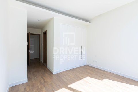 Apartment in City Walk, Dubai 2 bedrooms, 158.77 sq.m. № 135761 - photo 23