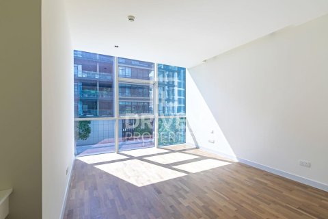 Apartment in City Walk, Dubai 2 bedrooms, 158.77 sq.m. № 135761 - photo 26
