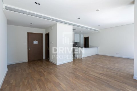 Apartment in City Walk, Dubai 2 bedrooms, 158.77 sq.m. № 135761 - photo 12