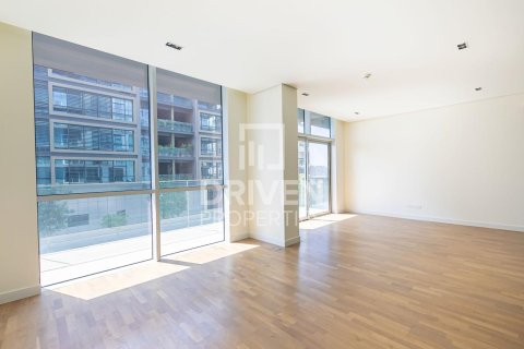 Apartment in City Walk, Dubai 2 bedrooms, 158.77 sq.m. № 135761 - photo 25
