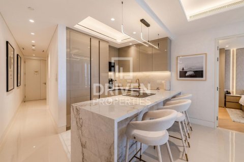 Apartment in The Address Sky View Towers, Downtown Dubai (Downtown Burj Dubai), Dubai 1 bedroom, 107.49 sq.m. № 135760 - photo 2