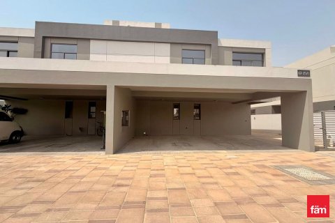 فيلا في دبي 5 غرف نوم , 445.7 م² رقم 113162