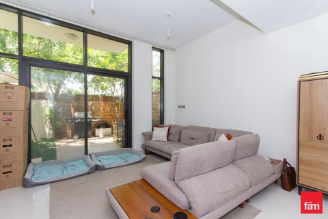 Townhouse in Dubai 3 bedrooms, 177.8 sq.m. № 113175